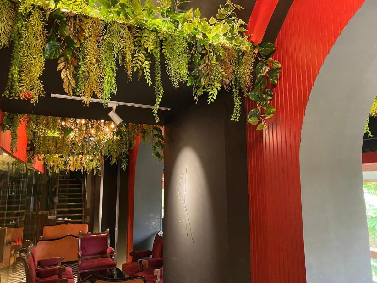 Gulf Hotel Mumbai- The Boutique Hotel Colaba مومباي المظهر الخارجي الصورة