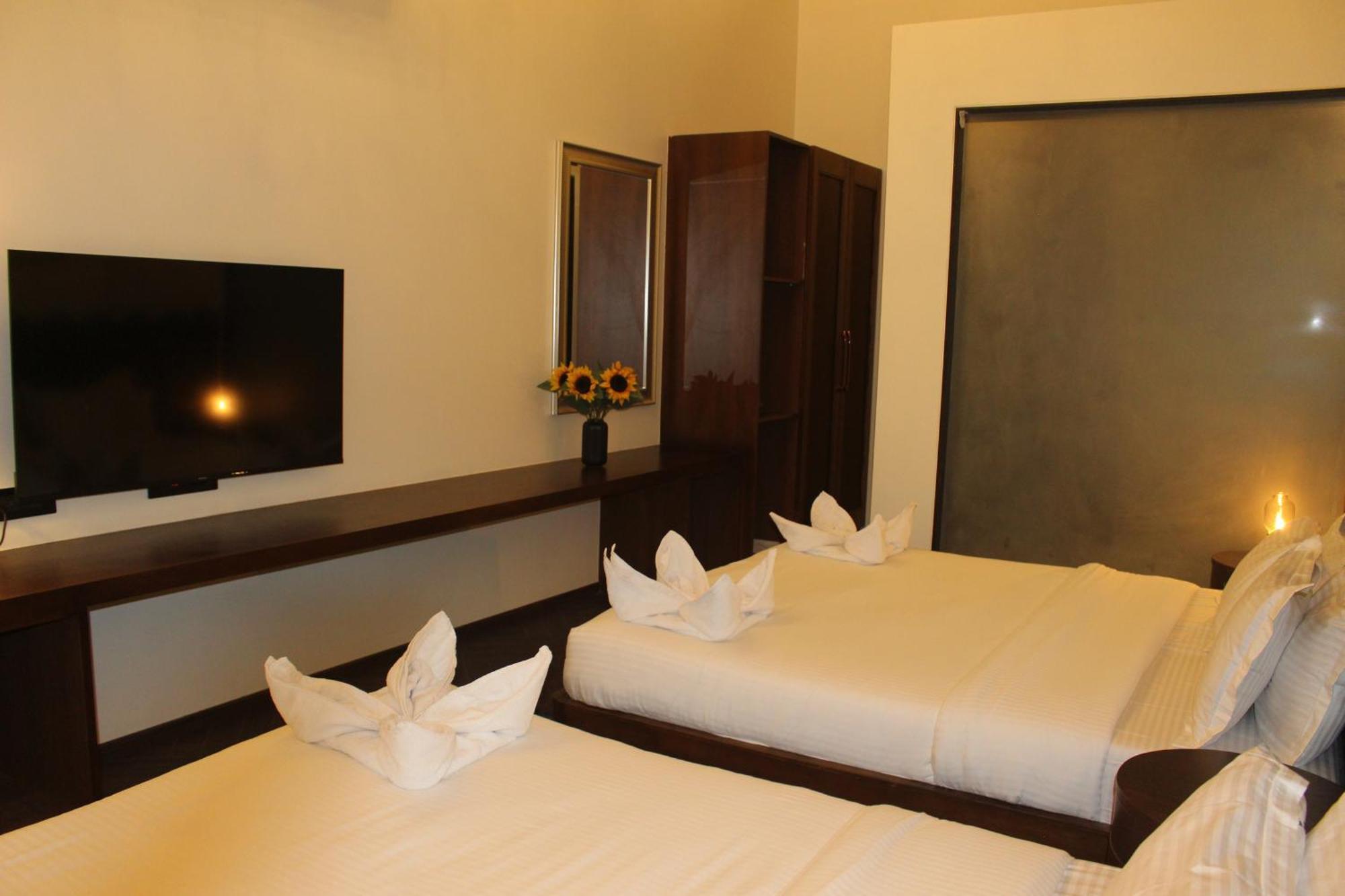 Gulf Hotel Mumbai- The Boutique Hotel Colaba مومباي المظهر الخارجي الصورة