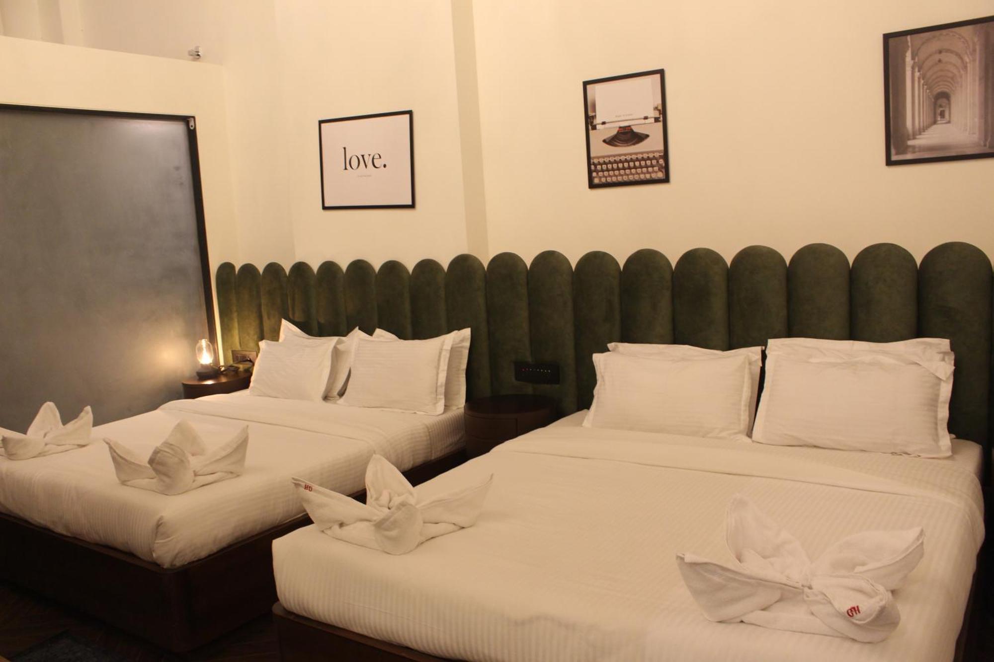 Gulf Hotel Mumbai- The Boutique Hotel Colaba مومباي المظهر الخارجي الصورة