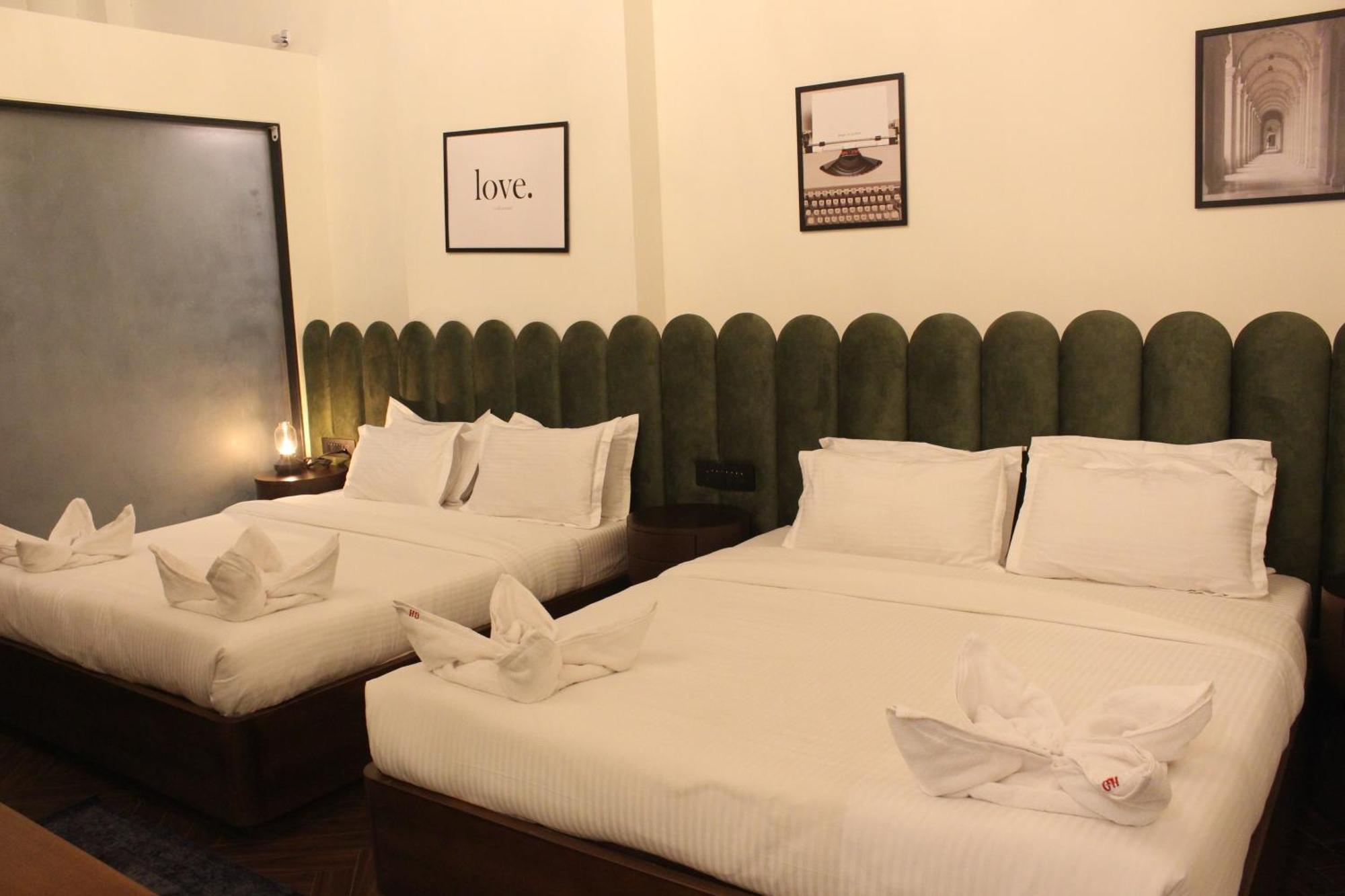 Gulf Hotel Mumbai- The Boutique Hotel Colaba مومباي المظهر الخارجي الصورة