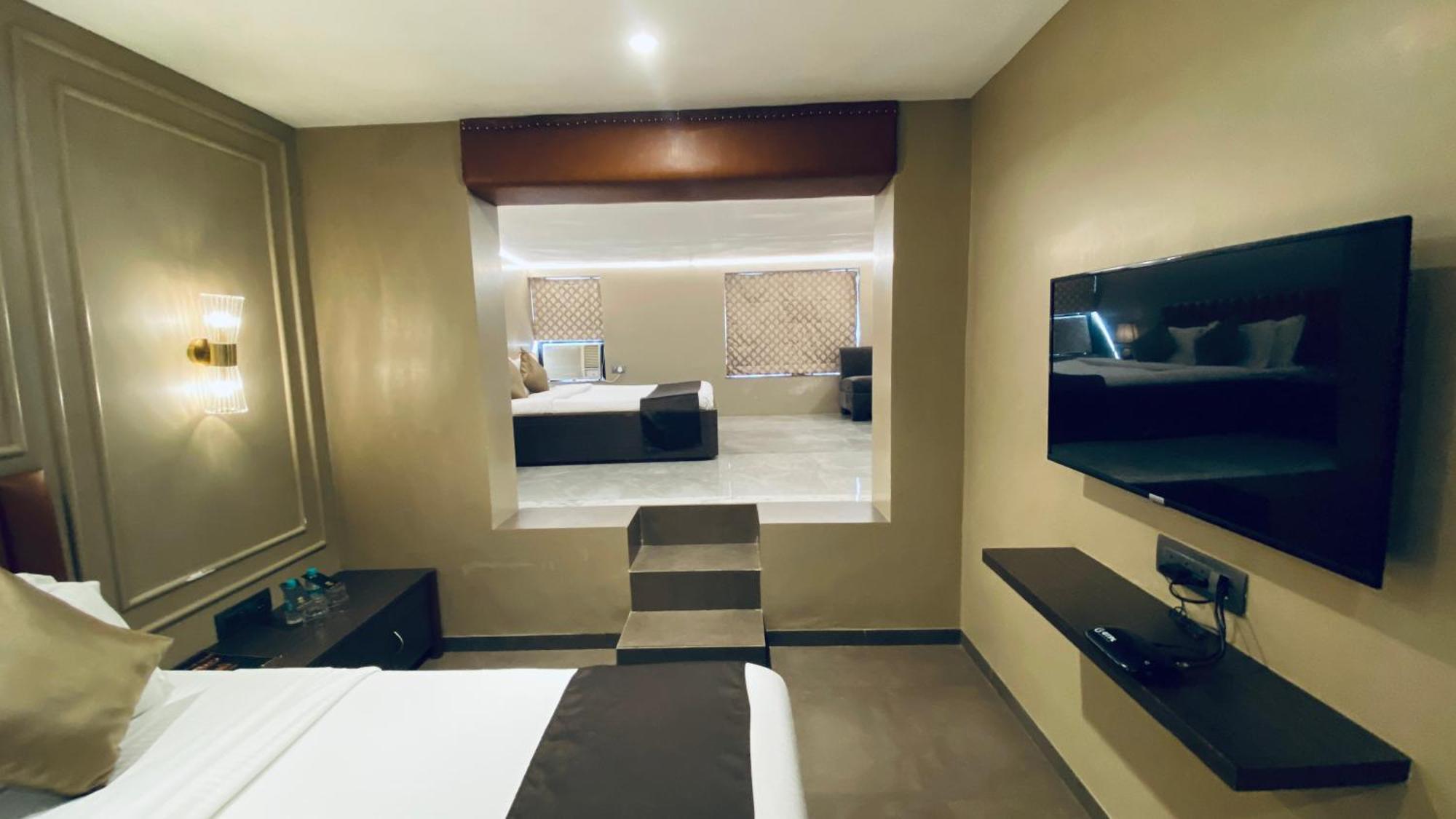 Gulf Hotel Mumbai- The Boutique Hotel Colaba مومباي المظهر الخارجي الصورة